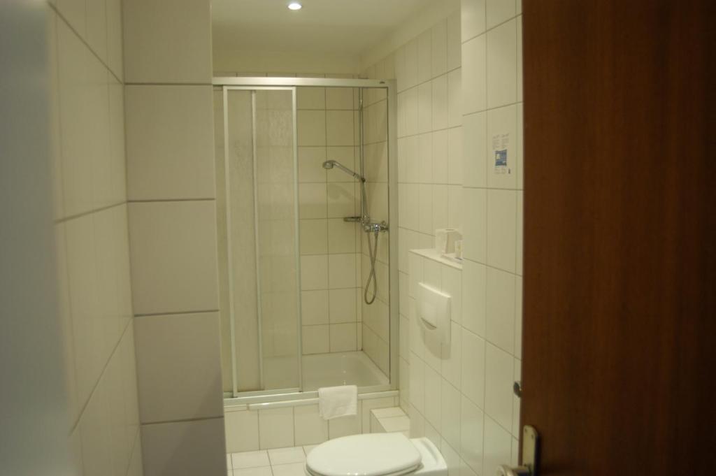 Hotel Schwerthof Solingen Zimmer foto